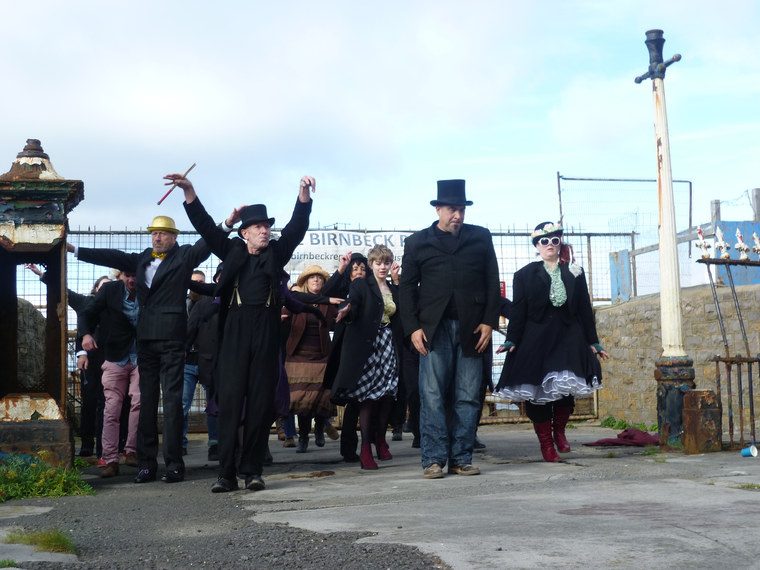 Dry White Bones #006