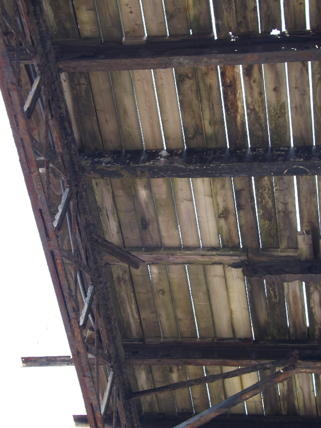 Dangerous Structure 01